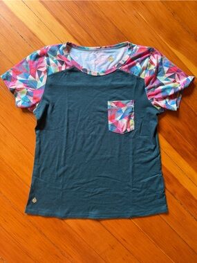 Women’s Shredly Short Sleeve Colorblock Pocket Tee